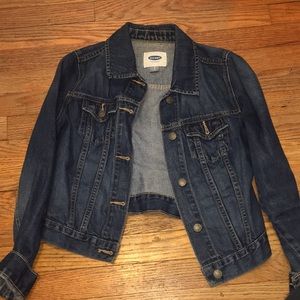 Small old navy blue Jean jacket lightly used no imperfections